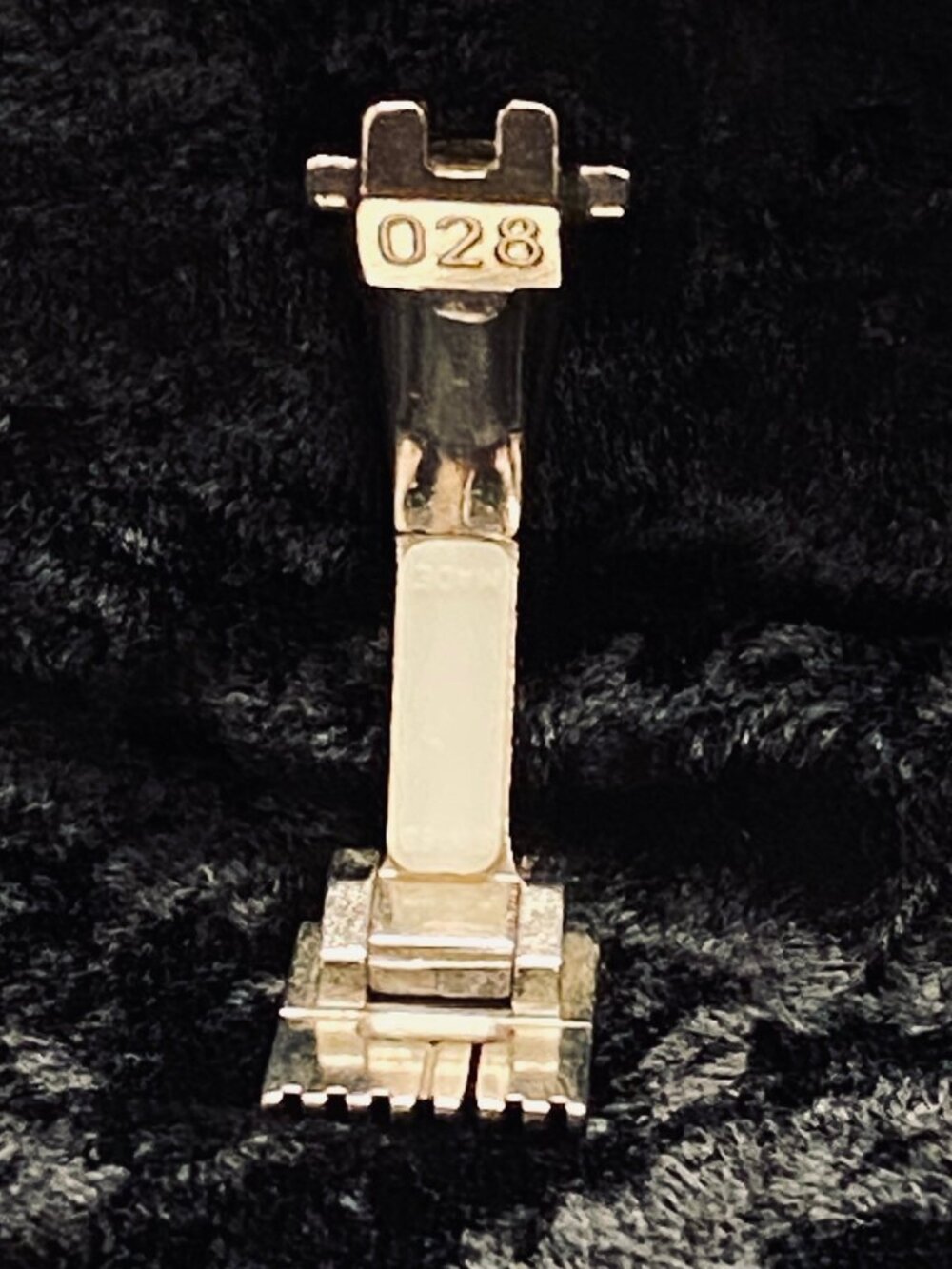 Genuine BERNINA #028 - 7-Groove Pintuck Presser Foot - OLD Style 028